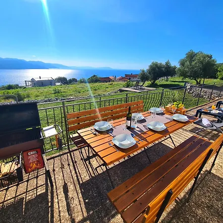 Guesthouse Villa Brestova Plomin Exterior photo